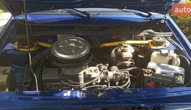 Синий ВАЗ 2109, объемом двигателя 1.5 л и пробегом 207 тыс. км за 2000 $, фото 4 на Automoto.ua