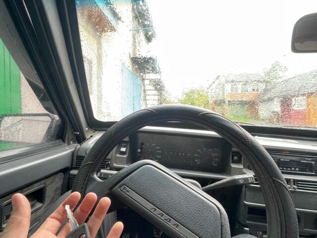 Синий ВАЗ 2109, объемом двигателя 1.5 л и пробегом 316 тыс. км за 900 $, фото 3 на Automoto.ua
