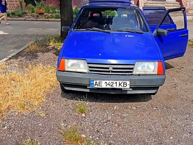 Синий ВАЗ 2109, объемом двигателя 1.5 л и пробегом 40 тыс. км за 1200 $, фото 4 на Automoto.ua