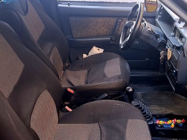 Синий ВАЗ 2109, объемом двигателя 1.5 л и пробегом 77 тыс. км за 1800 $, фото 6 на Automoto.ua