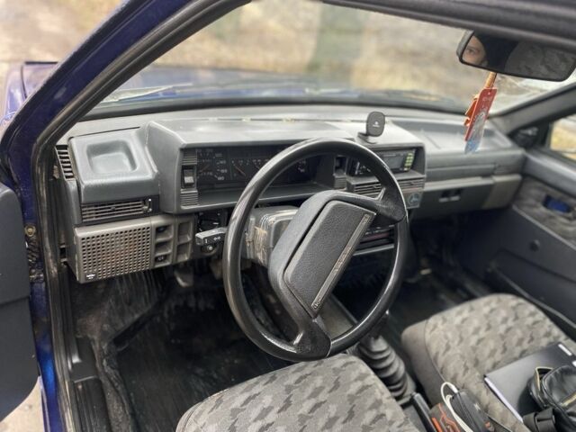 Синій ВАЗ 2109, об'ємом двигуна 1.5 л та пробігом 220 тис. км за 650 $, фото 2 на Automoto.ua