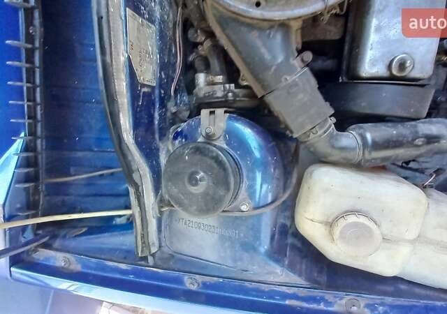 ВАЗ 2109 2002 в Теребовле на Automoto.ua Синий ВАЗ 2109, объемом двигателя 1.5 л и пробегом 280 тыс. км за 1550 $, фото 2 на Automoto.ua