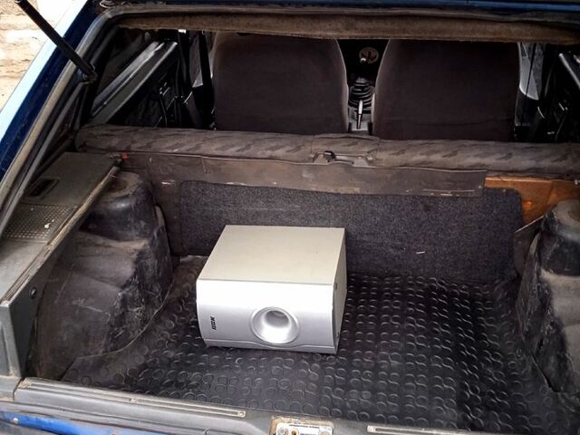 Синій ВАЗ 2109, об'ємом двигуна 1.5 л та пробігом 0 тис. км за 1000 $, фото 7 на Automoto.ua