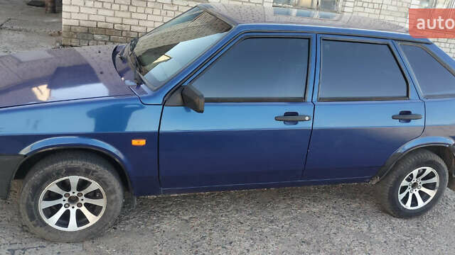 Синий ВАЗ 2109, объемом двигателя 0 л и пробегом 266 тыс. км за 1600 $, фото 2 на Automoto.ua