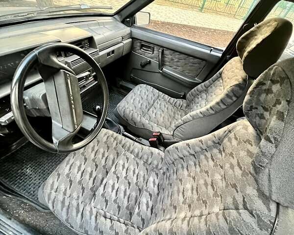 Синий ВАЗ 2109, объемом двигателя 1.5 л и пробегом 240 тыс. км за 1800 $, фото 5 на Automoto.ua