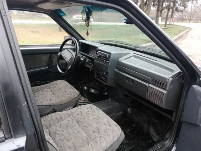 Синий ВАЗ 2109, объемом двигателя 1 л и пробегом 230 тыс. км за 1550 $, фото 7 на Automoto.ua