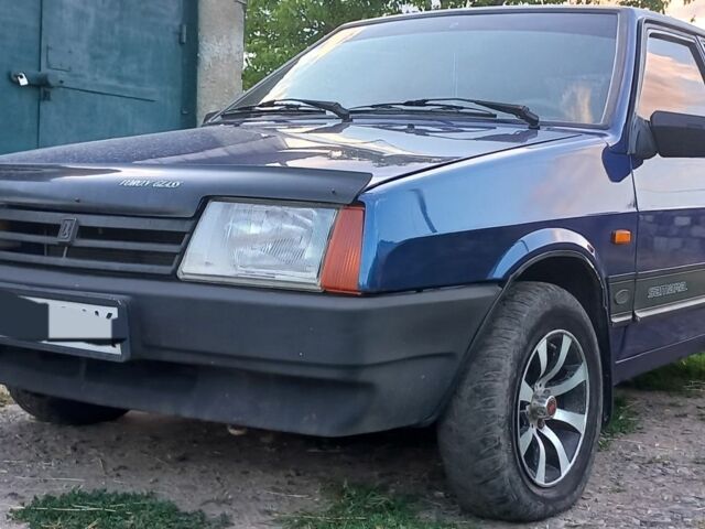 Синий ВАЗ 2109, объемом двигателя 1.5 л и пробегом 100 тыс. км за 1097 $, фото 1 на Automoto.ua