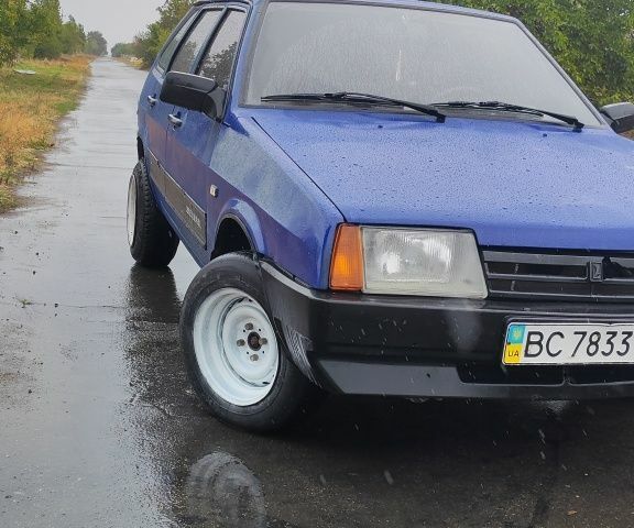 Синій ВАЗ 2109, об'ємом двигуна 1 л та пробігом 2 тис. км за 1350 $, фото 1 на Automoto.ua