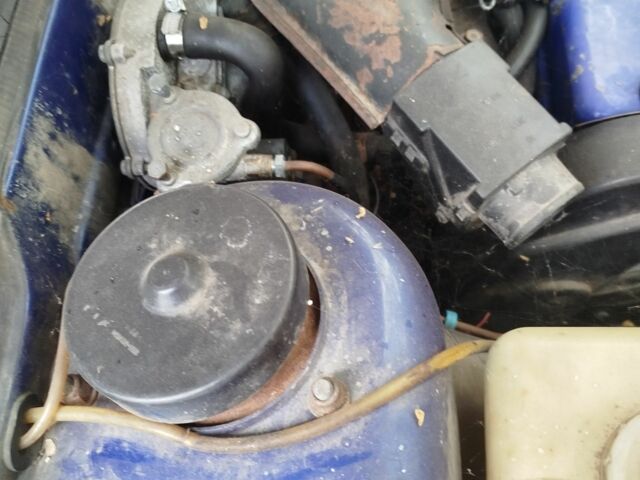 Синий ВАЗ 2109, объемом двигателя 1.5 л и пробегом 40 тыс. км за 700 $, фото 1 на Automoto.ua