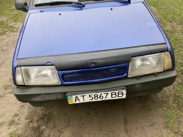 Синий ВАЗ 2109, объемом двигателя 1.3 л и пробегом 200 тыс. км за 600 $, фото 2 на Automoto.ua