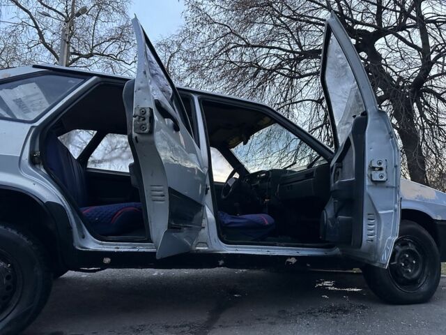 Синий ВАЗ 2109, объемом двигателя 1.5 л и пробегом 150 тыс. км за 840 $, фото 5 на Automoto.ua