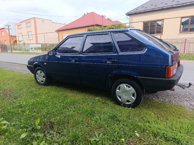 Синий ВАЗ 2109, объемом двигателя 1.5 л и пробегом 200 тыс. км за 1300 $, фото 3 на Automoto.ua