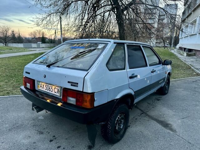 Синий ВАЗ 2109, объемом двигателя 1.5 л и пробегом 150 тыс. км за 840 $, фото 2 на Automoto.ua