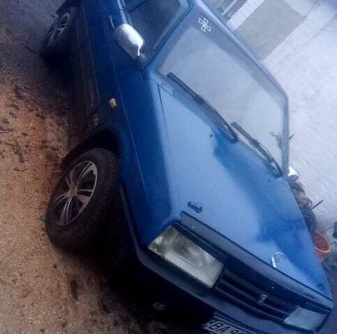 Синий ВАЗ 2109, объемом двигателя 1.5 л и пробегом 100 тыс. км за 1100 $, фото 7 на Automoto.ua