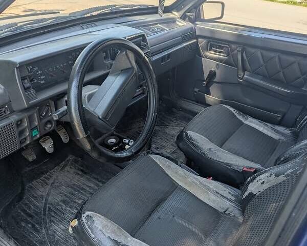 Синий ВАЗ 2109, объемом двигателя 1.5 л и пробегом 174 тыс. км за 1600 $, фото 3 на Automoto.ua