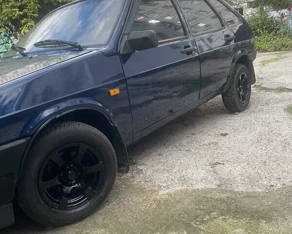 Синий ВАЗ 2109, объемом двигателя 1.5 л и пробегом 225 тыс. км за 1800 $, фото 1 на Automoto.ua