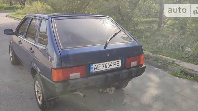 Синій ВАЗ 2109, об'ємом двигуна 1.5 л та пробігом 196 тис. км за 1999 $, фото 5 на Automoto.ua