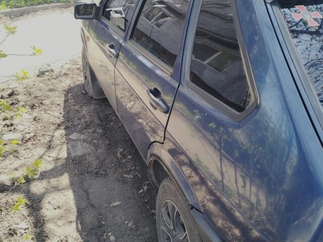 Синій ВАЗ 2109, об'ємом двигуна 1.5 л та пробігом 200 тис. км за 1609 $, фото 4 на Automoto.ua