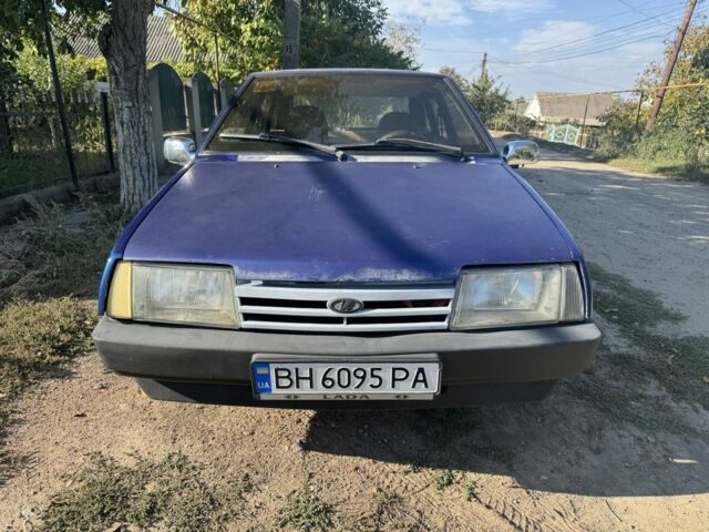 Синий ВАЗ 2109, объемом двигателя 1.6 л и пробегом 400 тыс. км за 1506 $, фото 3 на Automoto.ua