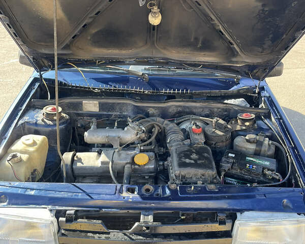 Синий ВАЗ 2109, объемом двигателя 1.5 л и пробегом 225 тыс. км за 1800 $, фото 2 на Automoto.ua