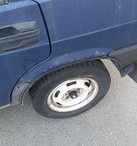 Синий ВАЗ 2109, объемом двигателя 1.5 л и пробегом 130 тыс. км за 1500 $, фото 6 на Automoto.ua