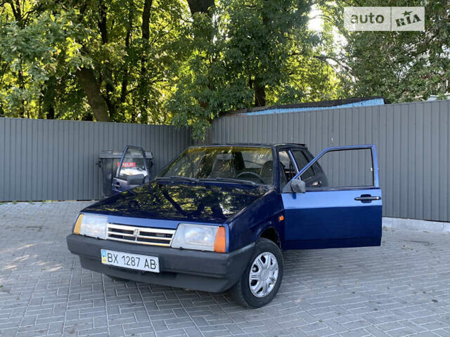 Синий ВАЗ 2109, объемом двигателя 1.5 л и пробегом 220 тыс. км за 1450 $, фото 2 на Automoto.ua