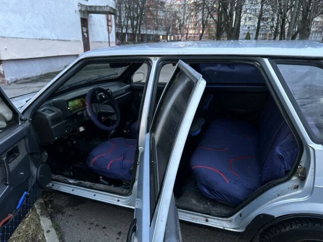 Синий ВАЗ 2109, объемом двигателя 1.5 л и пробегом 150 тыс. км за 840 $, фото 4 на Automoto.ua