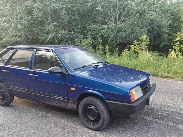 Синий ВАЗ 2109, объемом двигателя 1.5 л и пробегом 235 тыс. км за 1650 $, фото 2 на Automoto.ua