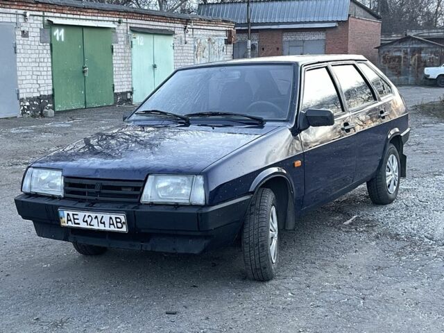 Синий ВАЗ 2109, объемом двигателя 1.5 л и пробегом 201 тыс. км за 1250 $, фото 2 на Automoto.ua