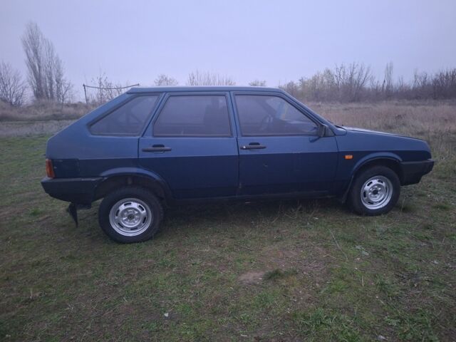 Синий ВАЗ 2109, объемом двигателя 0 л и пробегом 150 тыс. км за 898 $, фото 12 на Automoto.ua