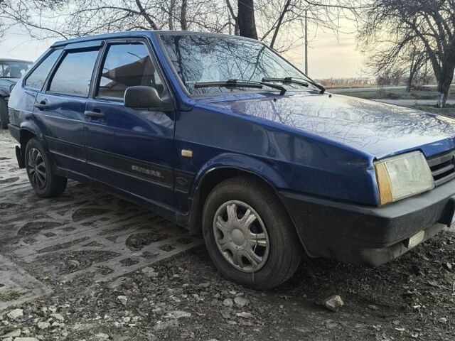 Синий ВАЗ 2109, объемом двигателя 1 л и пробегом 1000 тыс. км за 790 $, фото 2 на Automoto.ua