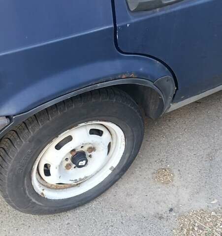 Синий ВАЗ 2109, объемом двигателя 1.5 л и пробегом 130 тыс. км за 1500 $, фото 5 на Automoto.ua