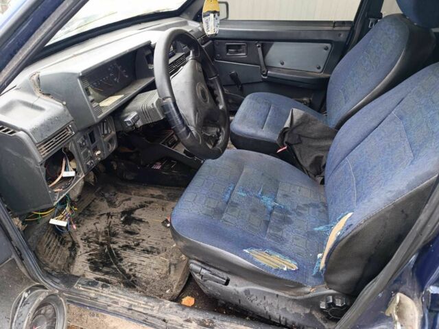 Синій ВАЗ 2109, об'ємом двигуна 1.5 л та пробігом 150 тис. км за 450 $, фото 7 на Automoto.ua