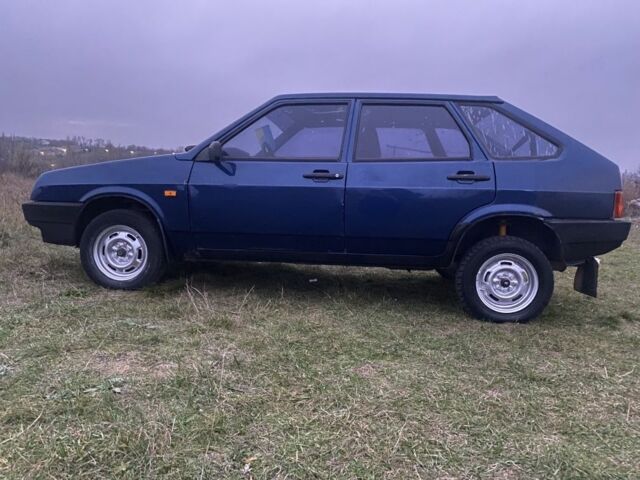 Синий ВАЗ 2109, объемом двигателя 0 л и пробегом 150 тыс. км за 898 $, фото 4 на Automoto.ua