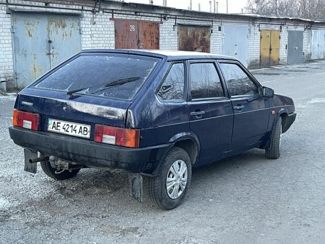 Синий ВАЗ 2109, объемом двигателя 1.5 л и пробегом 201 тыс. км за 1250 $, фото 3 на Automoto.ua