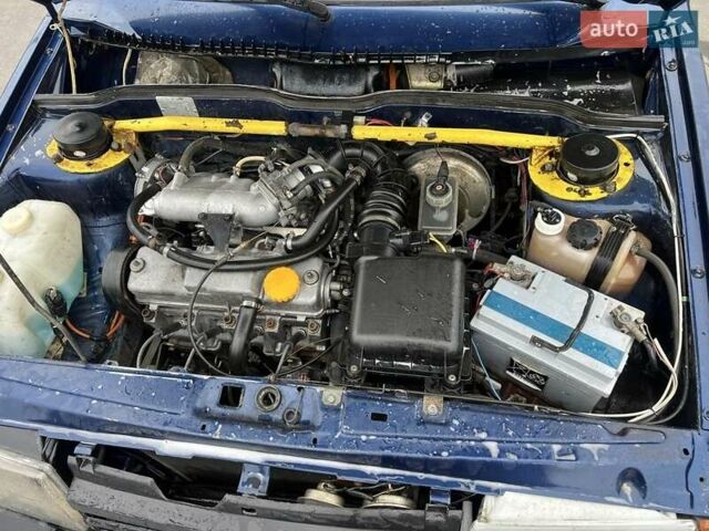 Синий ВАЗ 2109, объемом двигателя 0 л и пробегом 120 тыс. км за 1300 $, фото 2 на Automoto.ua