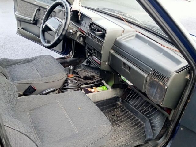 Синий ВАЗ 2109, объемом двигателя 0 л и пробегом 108 тыс. км за 800 $, фото 6 на Automoto.ua