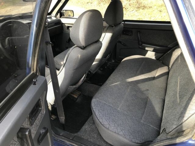 Синій ВАЗ 2109, об'ємом двигуна 1.5 л та пробігом 245 тис. км за 750 $, фото 10 на Automoto.ua