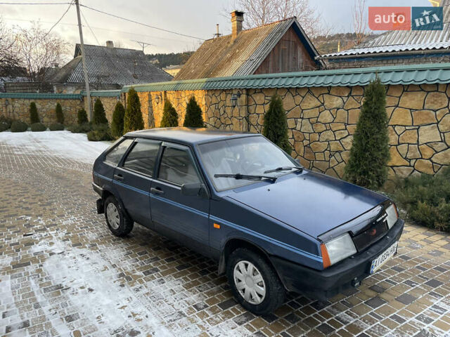 Синій ВАЗ 2109, об'ємом двигуна 1.5 л та пробігом 200 тис. км за 1050 $, фото 2 на Automoto.ua