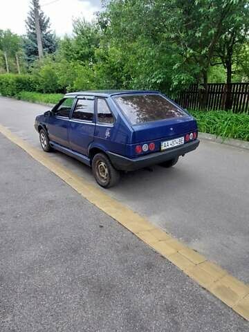 Синий ВАЗ 2109, объемом двигателя 1.5 л и пробегом 200 тыс. км за 950 $, фото 9 на Automoto.ua