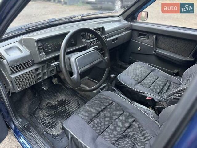 Синий ВАЗ 2109, объемом двигателя 1.5 л и пробегом 160 тыс. км за 950 $, фото 1 на Automoto.ua