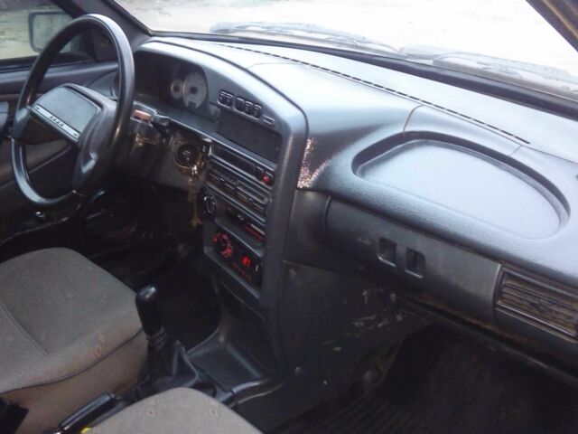 Синий ВАЗ 2109, объемом двигателя 1.5 л и пробегом 160 тыс. км за 1150 $, фото 8 на Automoto.ua