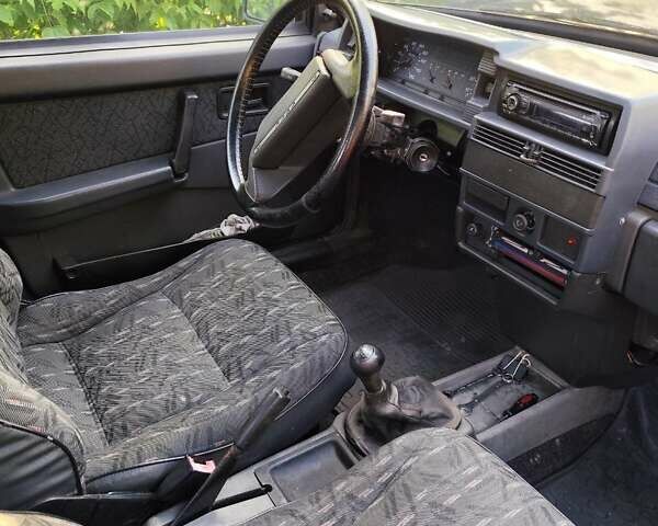 Синий ВАЗ 2109, объемом двигателя 1.5 л и пробегом 235 тыс. км за 2000 $, фото 2 на Automoto.ua