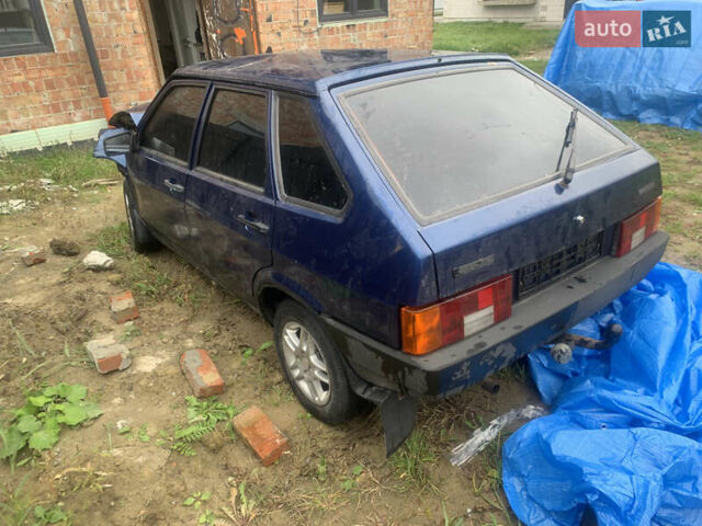Синий ВАЗ 2109, объемом двигателя 1.5 л и пробегом 220 тыс. км за 800 $, фото 2 на Automoto.ua