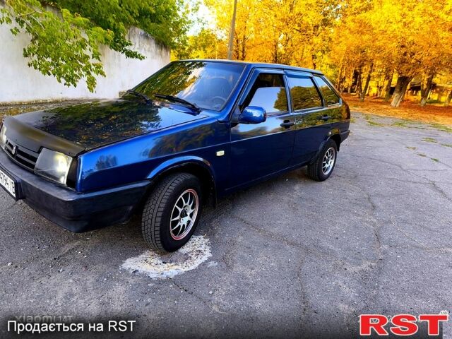 Синий ВАЗ 2109, объемом двигателя 1.5 л и пробегом 180 тыс. км за 2000 $, фото 1 на Automoto.ua