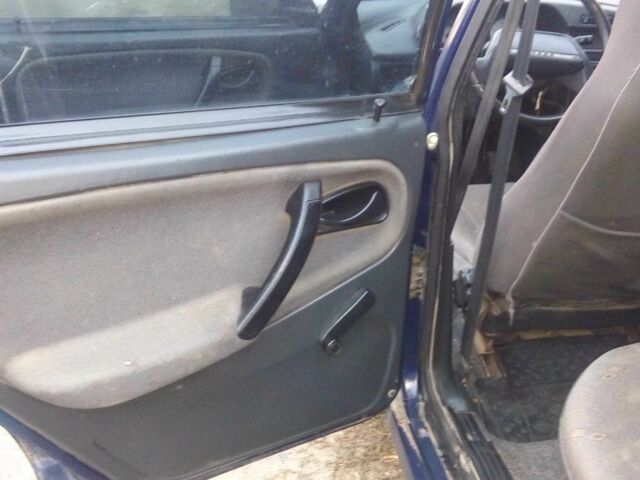 Синий ВАЗ 2109, объемом двигателя 1.5 л и пробегом 160 тыс. км за 1150 $, фото 7 на Automoto.ua