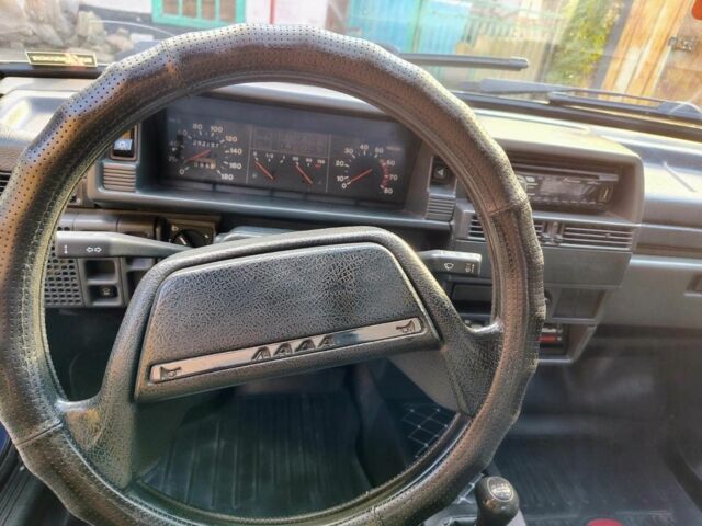 Синий ВАЗ 2109, объемом двигателя 1.5 л и пробегом 3 тыс. км за 1600 $, фото 2 на Automoto.ua