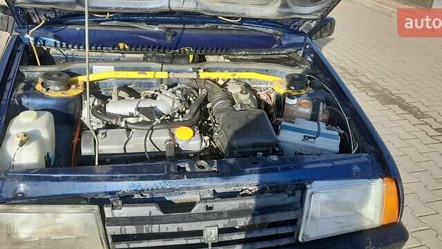 Синій ВАЗ 2109, об'ємом двигуна 0 л та пробігом 200 тис. км за 1300 $, фото 1 на Automoto.ua