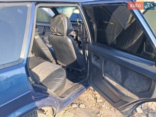 Синий ВАЗ 2109, объемом двигателя 1.5 л и пробегом 227 тыс. км за 1800 $, фото 4 на Automoto.ua