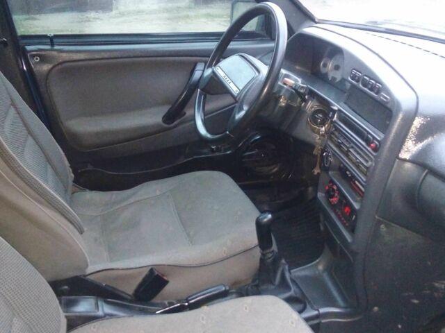 Синий ВАЗ 2109, объемом двигателя 1.5 л и пробегом 160 тыс. км за 1150 $, фото 9 на Automoto.ua